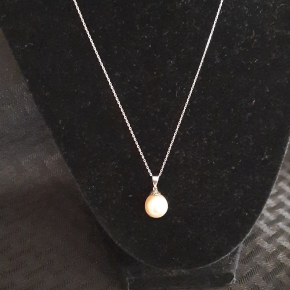 Pearl pendant necklace nwt - Picture 2 of 7